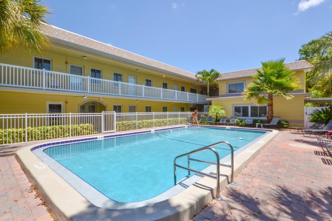 Waves 18 Lejlighed St. Pete Beach Eksteriør billede
